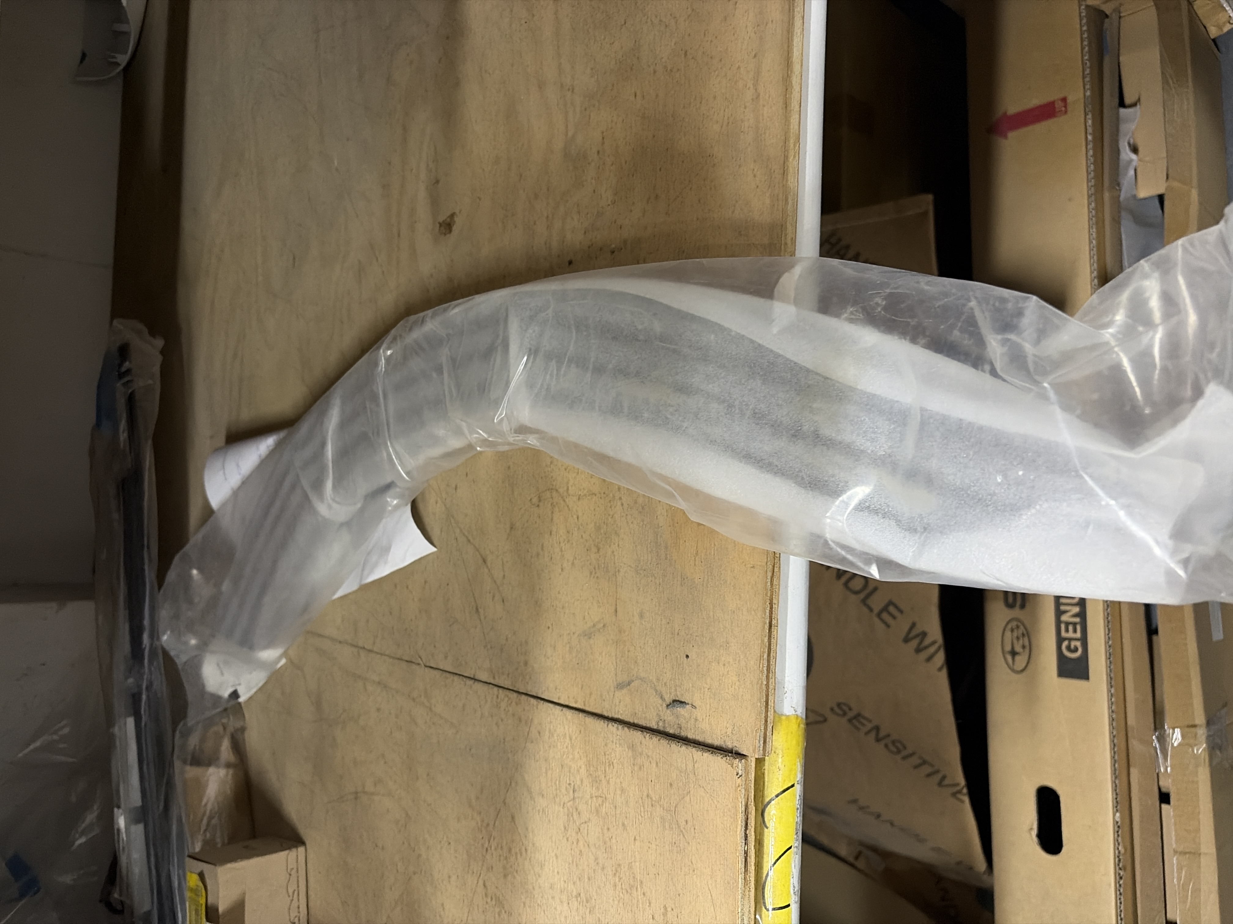 Garnish assy LH side — photo 2
