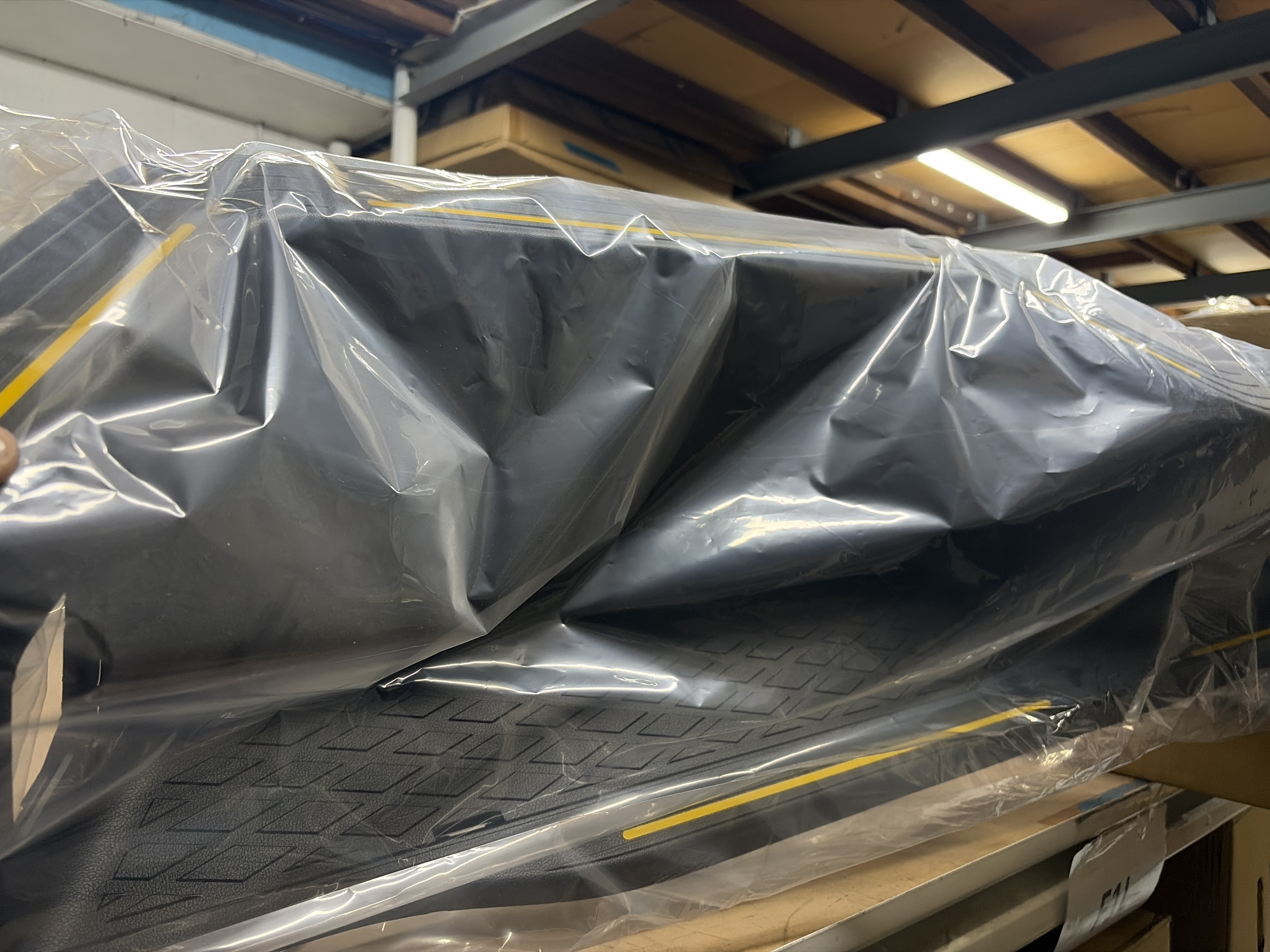 Plate assembly RR door — photo 2
